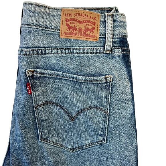 Levi's 721 High Rise Skinny Crop Acid Wash Denim Size 31 - Picture 5 of 6